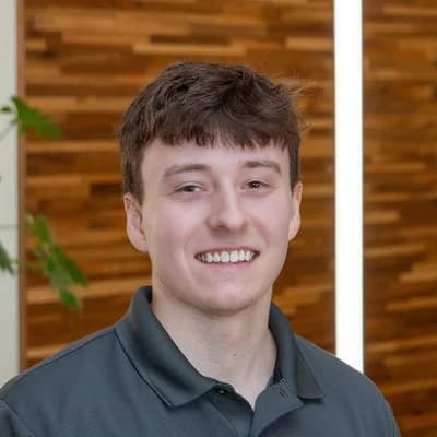 Ethan Weliver, Social Media Specialist at Bloom Social